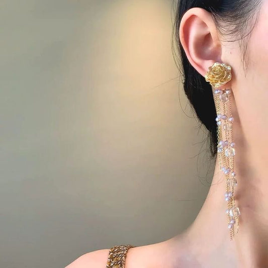 Faux Pearl Flower Stud Earring