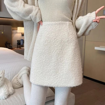 High Rise Plain Fluffy Mini Pencil Skirt