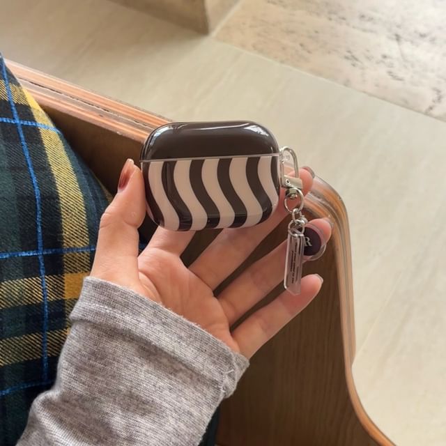 Wavy AirPods / Pro Earphone Case Skin / Charm / Set