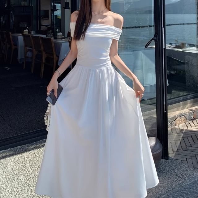 Short Sleeve Off-Shoulder Solid Maxi Flared Gown