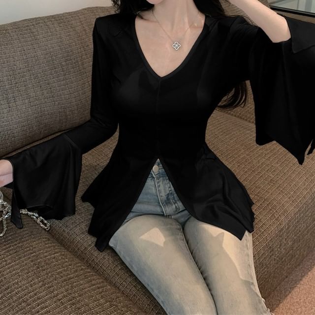 Slim Fit Slit T-Shirt V-Neck Long-Sleeve Plain