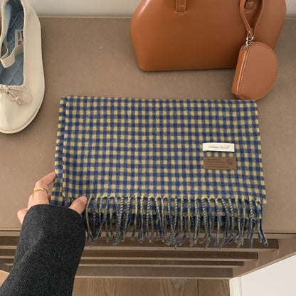 Plaid Applique Fringed Trim Scarf