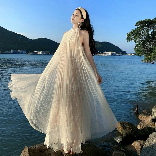 Sleeveless Mesh Full-Length A-Line Gown