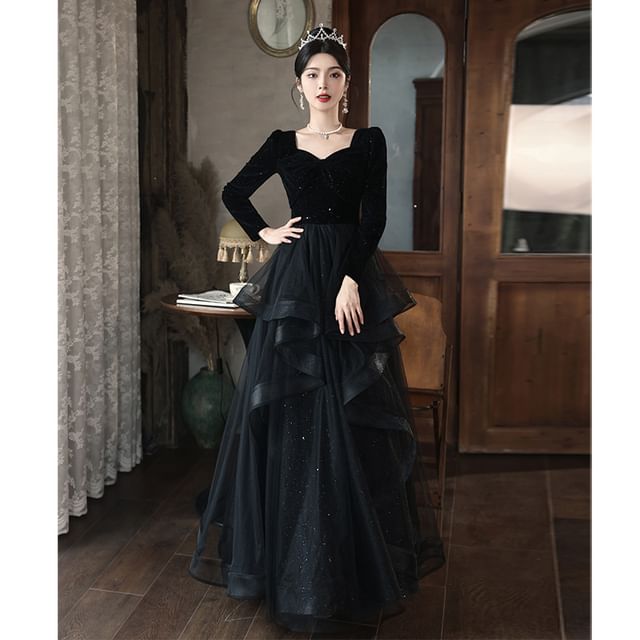 Long-Sleeve  Sweetheart Neck Plain Glitter A-Line Evening Gown