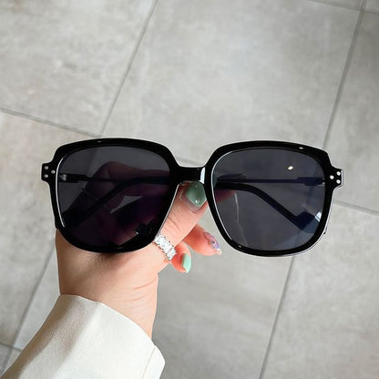 Retro Studded Eyeglasses