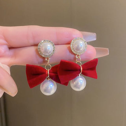 Ear Stud / Drop Earring / Hook Earring / Huggie Earring