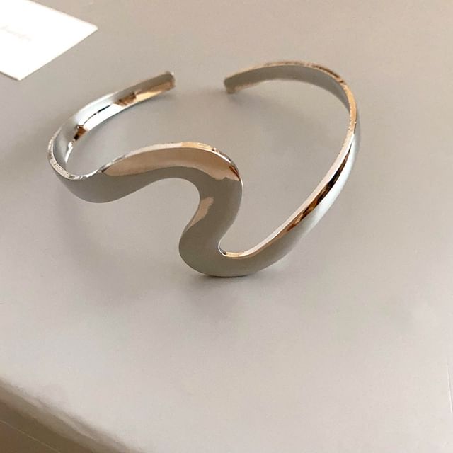 Shiny Open Bangle