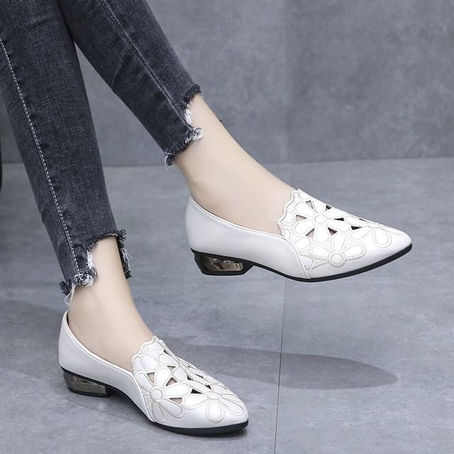 Floral Embroidered Chunky Heel Pumps