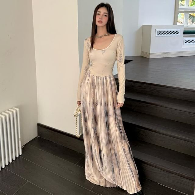 Long Sleeve Scoop Neck Tie-Dye Panel Full-Length Flared Dress