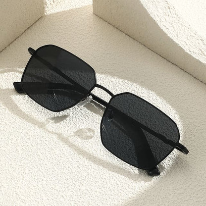 Geometric Frame Sunglasses