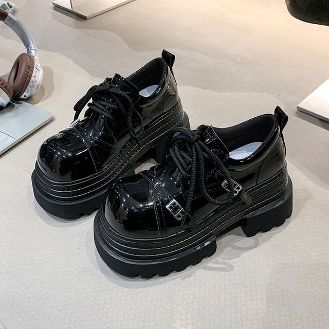 Platform Lettering Buckled Lace Up Oxfords