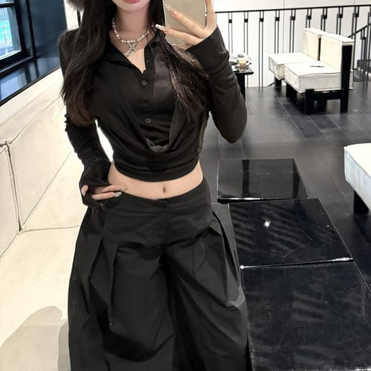 Long-Sleeve Collar Plain Cropped Tee / Low Rise Inverted Pleated Wide Leg Pants