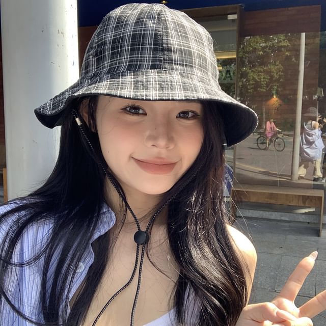 Plaid Applique Boonie Hat