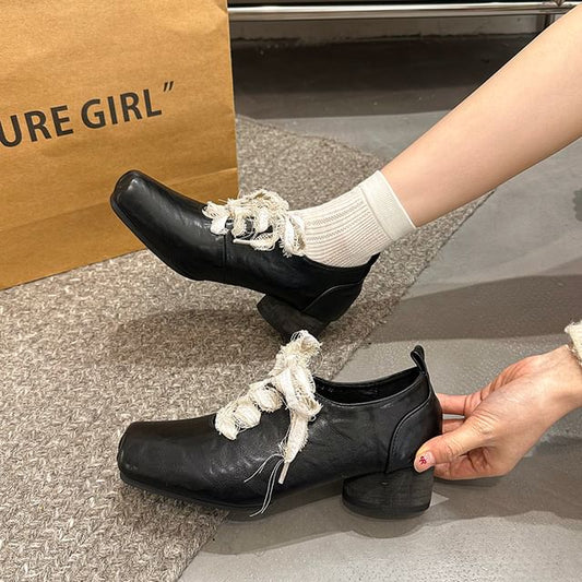 Block Heel Plain Lace-Ups