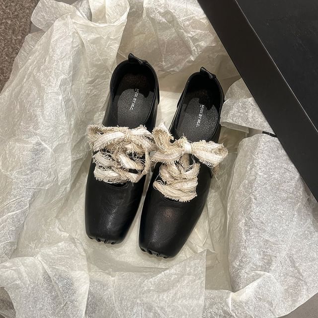 Block Heel Plain Lace-Ups