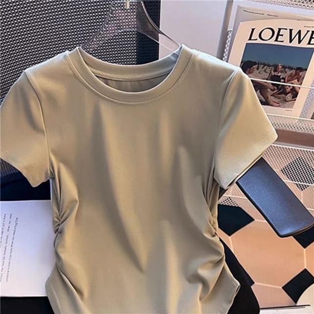 Short-Sleeve Round Neck Plain Ruched Tee
