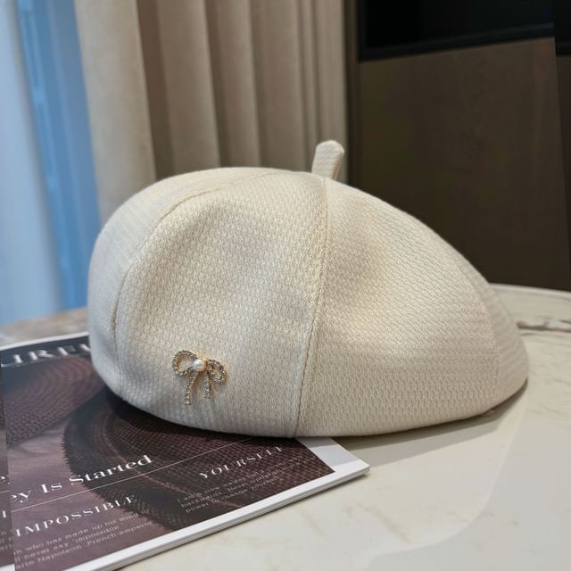 Faux Pearl Rhinestone Bow Beret
