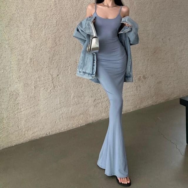 Spaghetti Strap Scoop Neck Plain Mermaid Maxi Dress