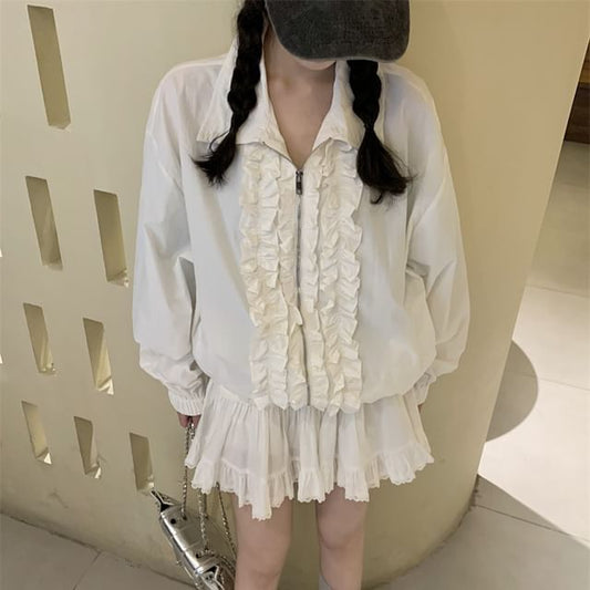 Puff Sleeve Ruffled Shirt Paired with Lace Trim Mini Skirt