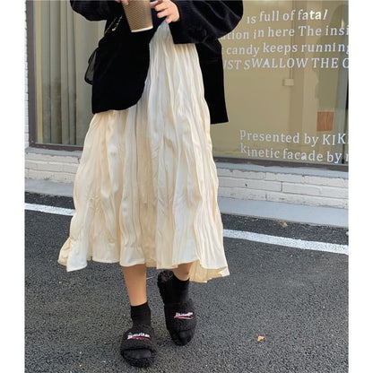 Shirred A-Line Skirt with High Rise and Solid Design