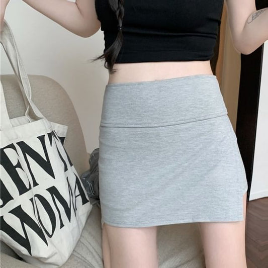 Sleek Slit Pencil Skirt with High Waist and Solid Color