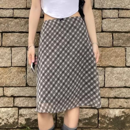 Vintage Plaid Midi A-Line Skirt with Low Rise Fit