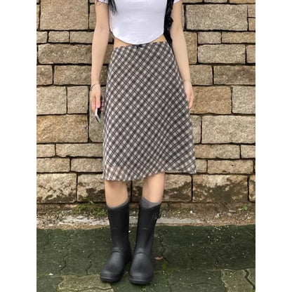 Vintage Plaid Midi A-Line Skirt with Low Rise Fit
