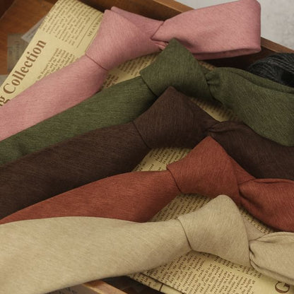 Plain Woolen Tie
