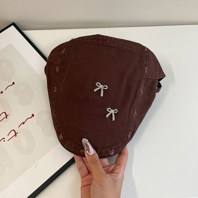 Plain Bow Distressed Flat Cap