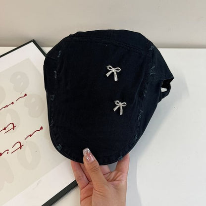 Plain Bow Distressed Flat Cap