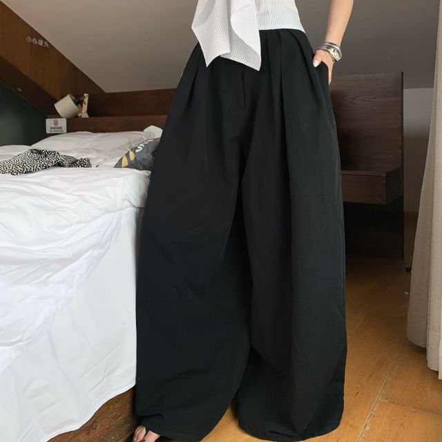 Striped Bow Accent Crop Tube Top / High Waist Plain Wide Leg Pants