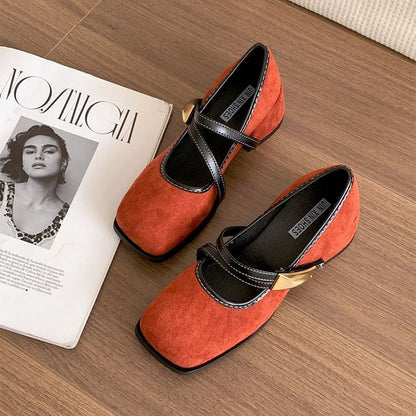 Chunky Heel Square Toe Contrast Trim Mary Jane Pumps