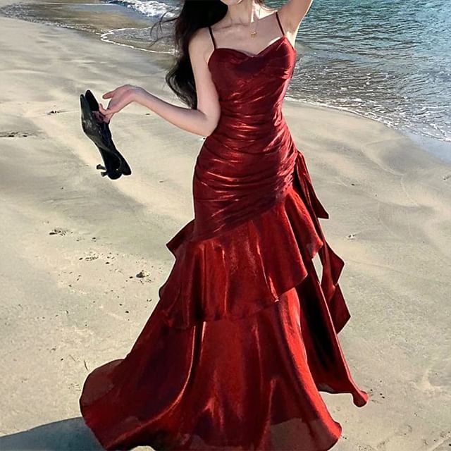 Glitter Strap Evening Spaghetti A-Line Plain Gown