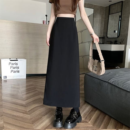 High Rise Plain Back-Slit Maxi A-Line Skirt