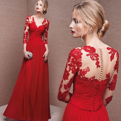 Lace Sheath V-Neck 3/4-Sleeve Floral Gown Evening