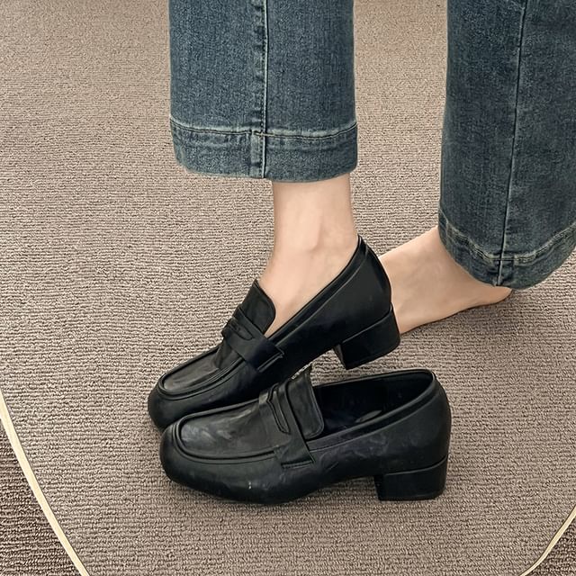 Chunky Heel Plain Faux Leather Penny Loafers
