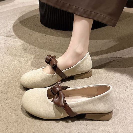 Two Tone Bow Accent Mary Jane Shoes
