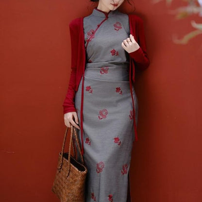 Sleeveless Floral Print Maxi Sheath Qipao / Plain Cardigan / Set