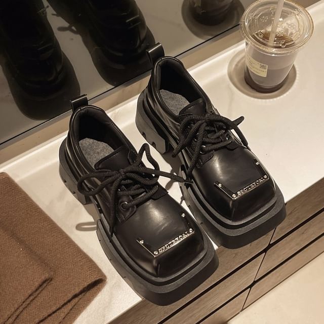 Toe Lace-Up Leather Square Accent Shoes Platform Faux Metal