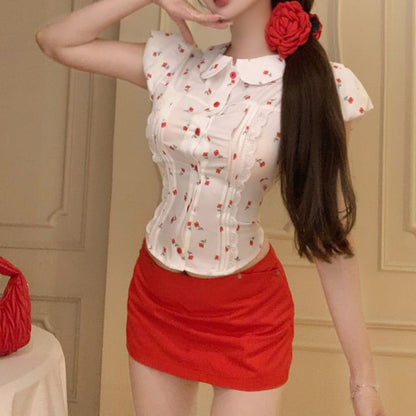 Puff-Sleeve Floral Shirt / Mid Rise Plain Mini Pencil Skirt