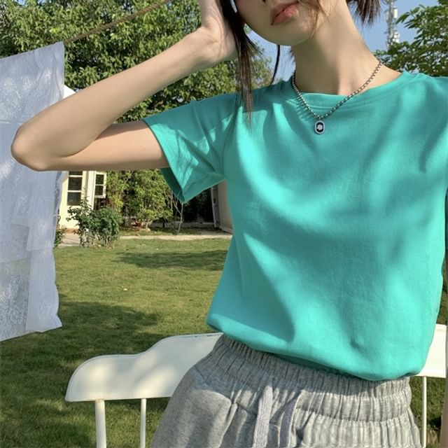 Short-Sleeve Crewneck Plain Crop T-Shirt
