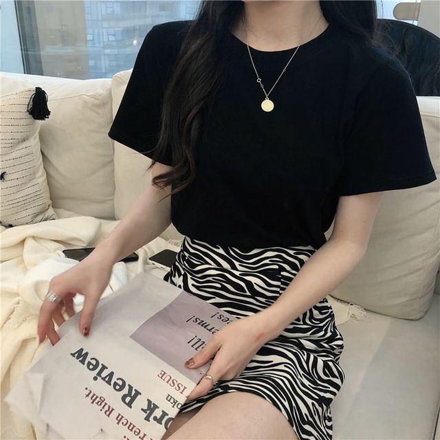 Short-Sleeve Crewneck Plain Crop T-Shirt