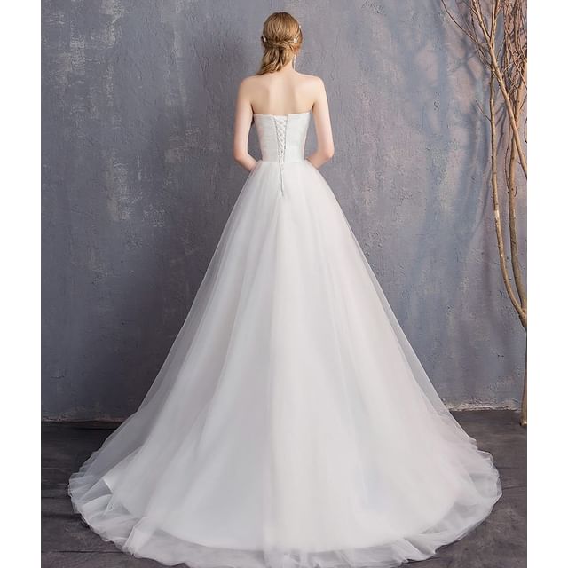 Strapless Sweetheart Neckline A-Line Wedding Dress