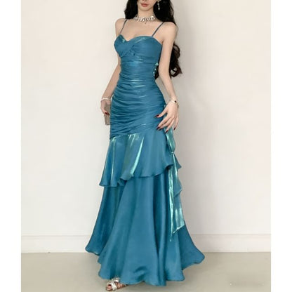Scoop Neck Ruched Mermaid Evening Gown with Spaghetti Straps