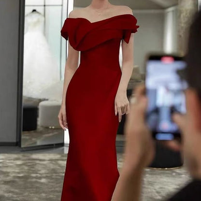 Off Shoulder Plain Sheath Evening Gown