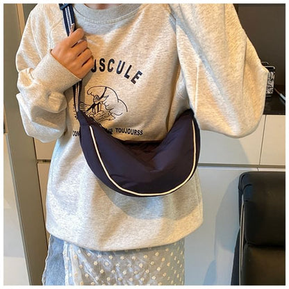 Contrast Trim Crossbody Bag