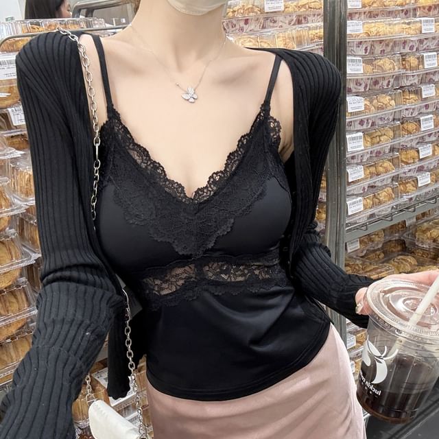 Lace Trim V-Neck Cami Top