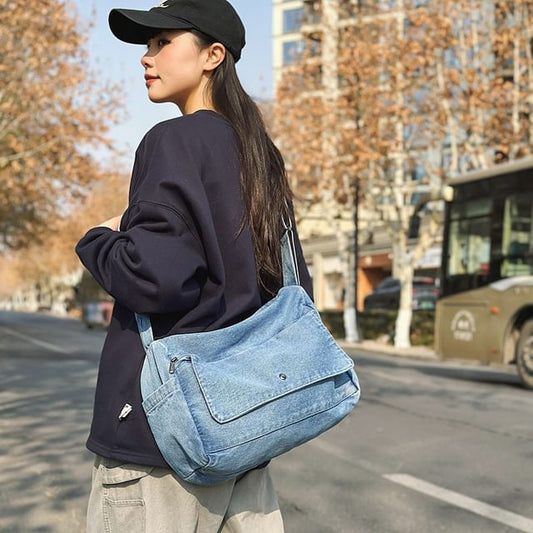 Sac bandoulière en denim délavé