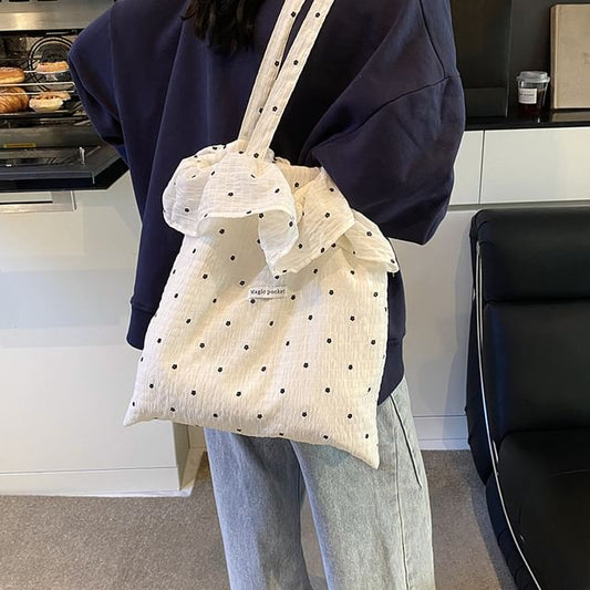 Floral Embroidered Ruffle Trim Tote Bag