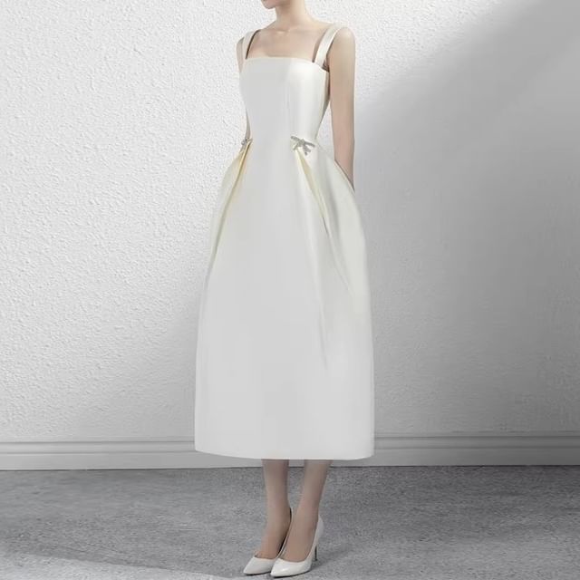Sleeveless Square Neck Plain Midi A-Line Wedding Dress